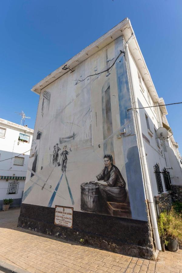 Apartamento 2 Dormitorios Cerca De La Playa En Casco Historico Εστεπόνα Εξωτερικό φωτογραφία